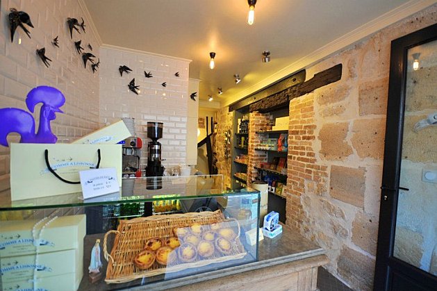 Comme a Lisbonne, Parigi